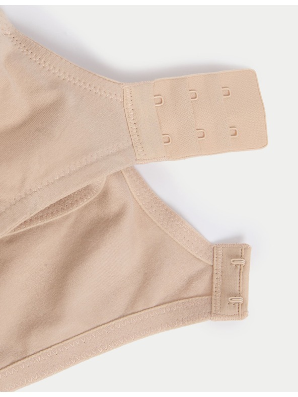 Marks & Spencer Marks & Spencer komplet treh ženskih push-up nedrčkov v bež, beli in črni barvi s spodnjim delom