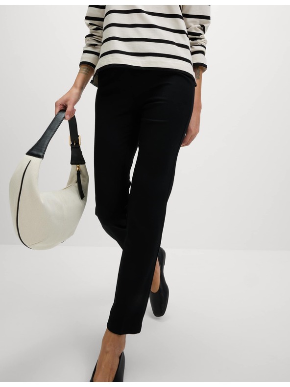 Marks & Spencer Ženske hlače Marks & Spencer iz črnega džersija do gležnjev ozkega kroja