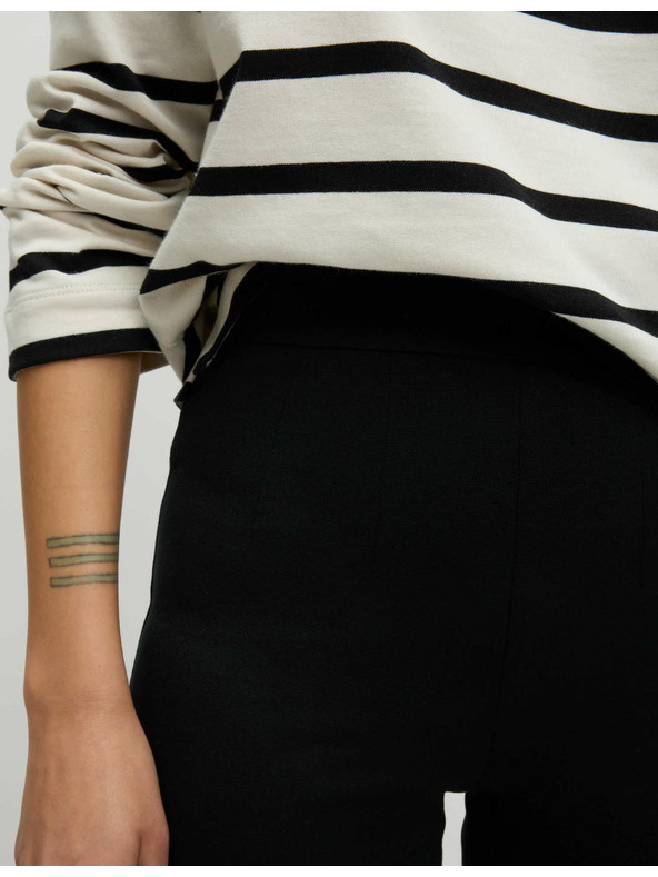 Marks & Spencer Ženske hlače Marks & Spencer iz črnega džersija do gležnjev ozkega kroja