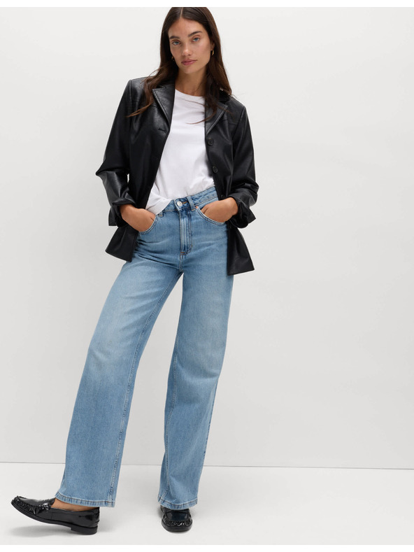 Marks & Spencer Svetlomodre ženske kavbojke s širokim pasom Marks & Spencer