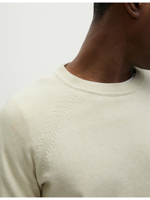 Marks & Spencer Čisti bombažni pulover z vratom Marks & Spencer zunaj bele barve