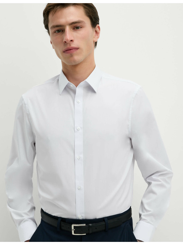 Marks & Spencer Srajca navadnega kroja, enostavna za likanje Marks & Spencer bela