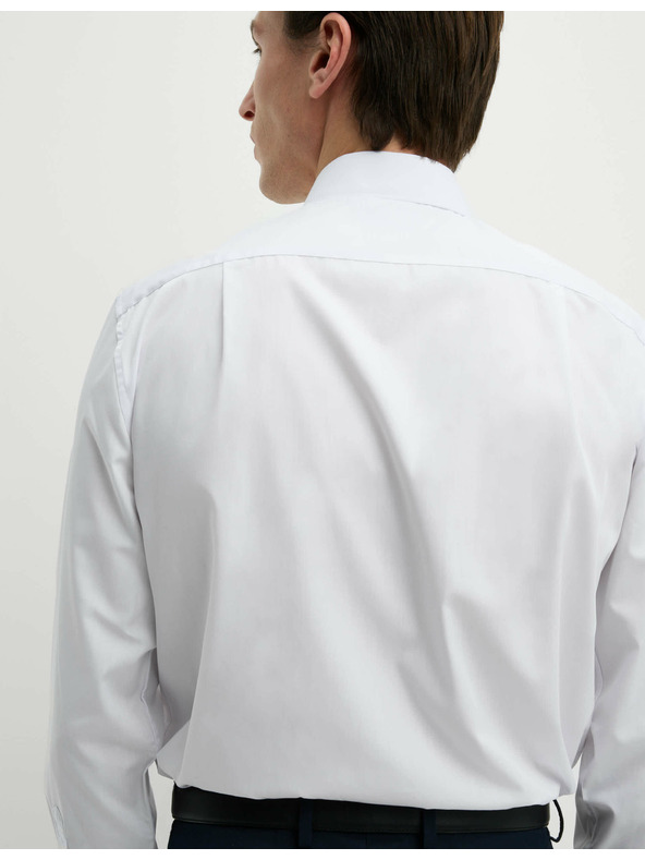 Marks & Spencer Srajca navadnega kroja, enostavna za likanje Marks & Spencer bela