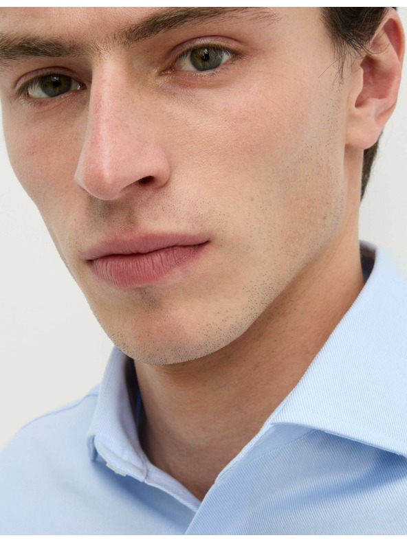 Marks & Spencer Rahlo prilegajoča se srajca iz razkošnega bombaža z dvojno manšeto Marks & Spencer