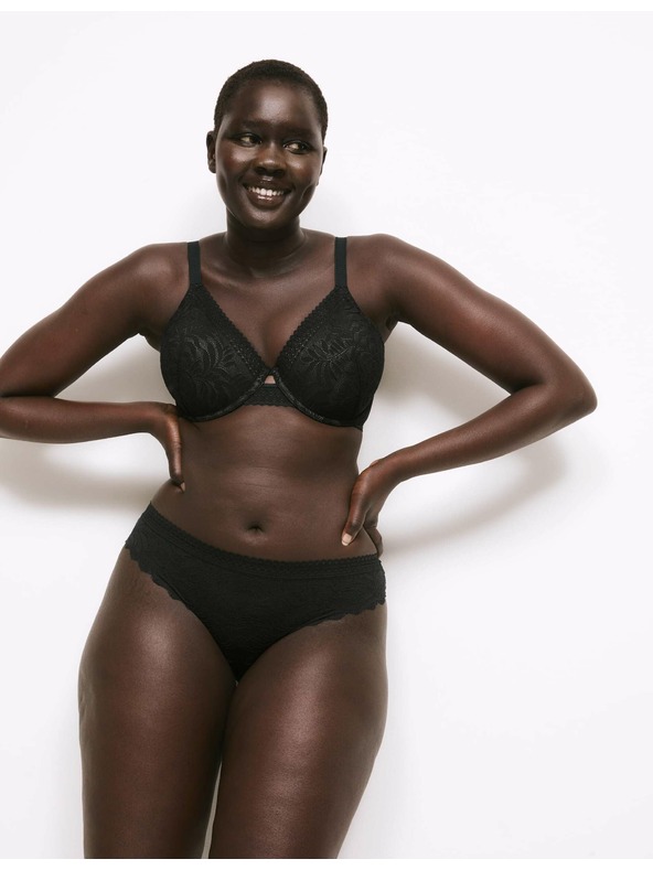 Marks & Spencer Komplet treh ženskih brazilskih čipkastih hlačk s tehnologijo Flexifit™ Marks & Spencer v črni barvi