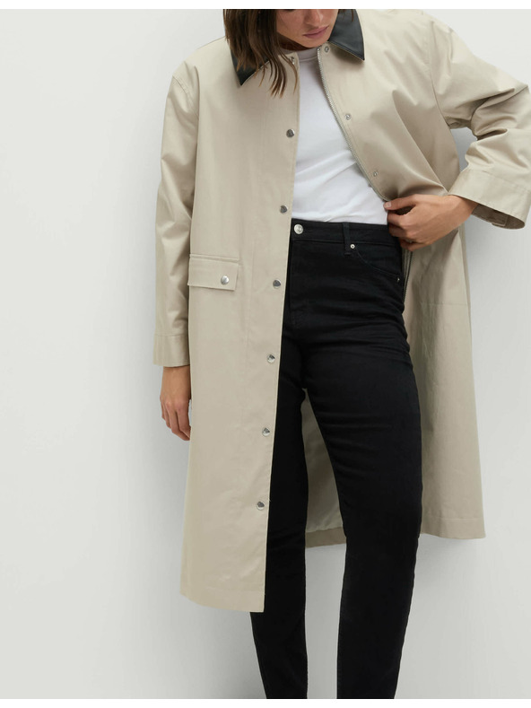 Marks & Spencer Oprijete kavbojke Ivy Marks & Spencer črne