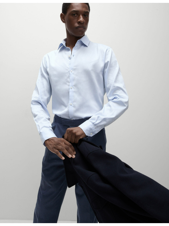 Marks & Spencer Srajca iz čistega bombaža rednega kroja z majhnimi pikami Marks & Spencer modra