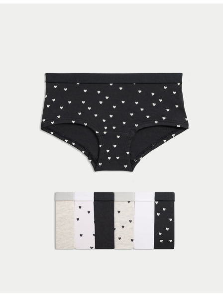 Marks & Spencer Šortky s vysokým podielom bavlny a potlačou s motívom srdca, 7 ks (5–16 rokov) Marks & Spencer čierna