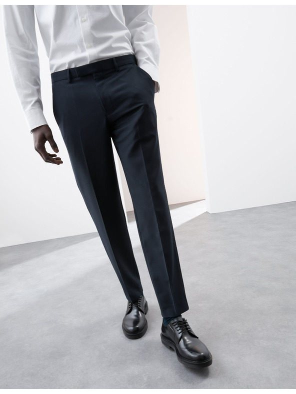 Marks & Spencer Rahlo zožene hlače iz mešanice volne Marks & Spencer