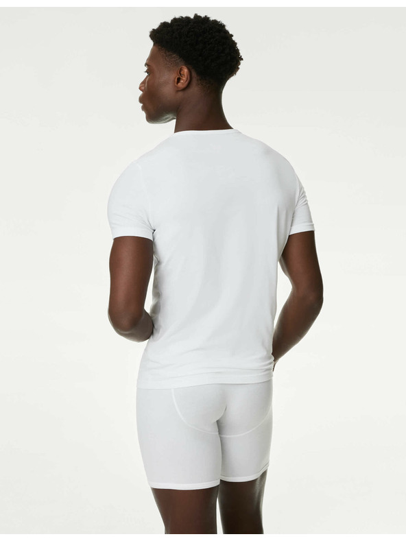 Marks & Spencer Komplet treh moških osnovnih majic v beli barvi s tehnologijo Marks & Spencer Cool & Fresh™