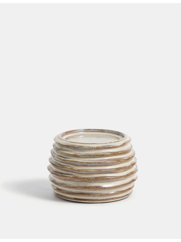 Marks & Spencer Rebrast keramičen svečnik Marks & Spencer smetana