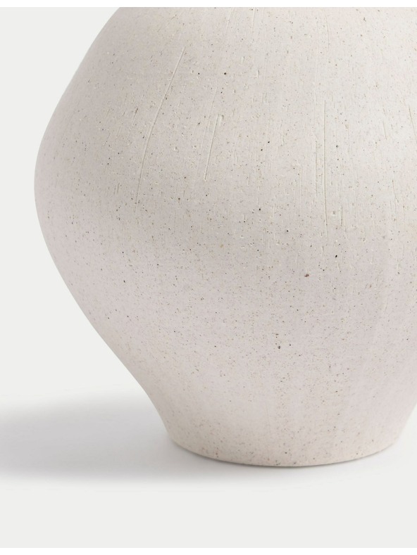 Marks & Spencer Majhna keramična vaza z oblikovano ročajem Marks & Spencer bela