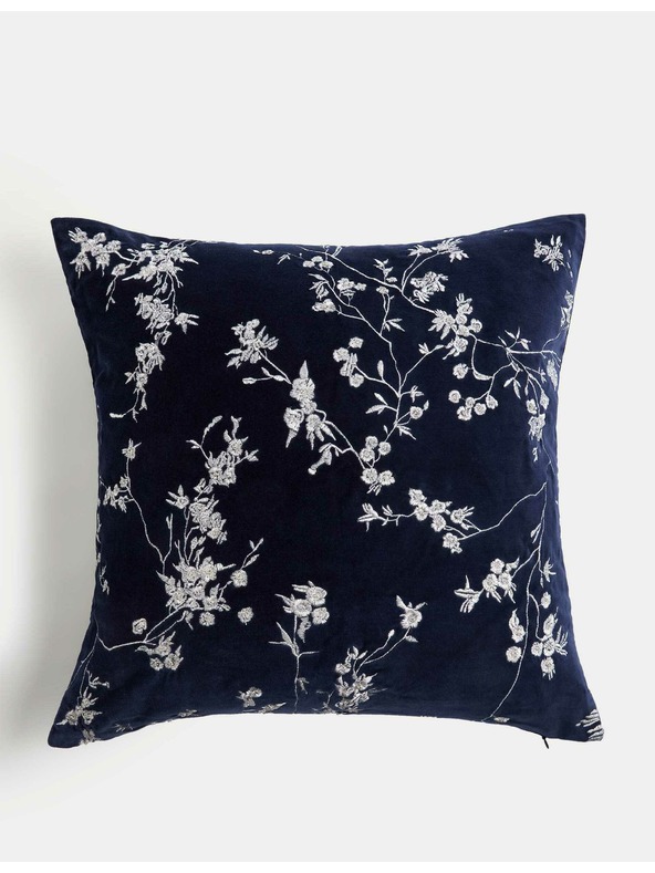 Marks & Spencer Žametna blazina z vezenimi češnjevimi cvetovi Marks & Spencer mornarsko modra