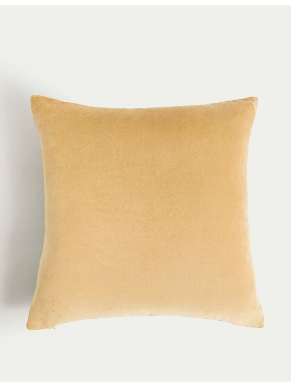 Marks & Spencer Žametna blazina z vezenimi češnjevimi cvetovi Marks & Spencer zlata