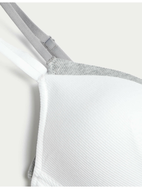 Marks & Spencer Komplet 2 kosov rebrastih prvih nedrčkov brez žic, z visokim deležem bombaža, vel. AA–D Marks & Spencer bela