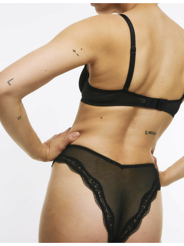 Marks & Spencer 3 kosi čipkastih spodnjih hlač Jasmine Miami Marks & Spencer črna