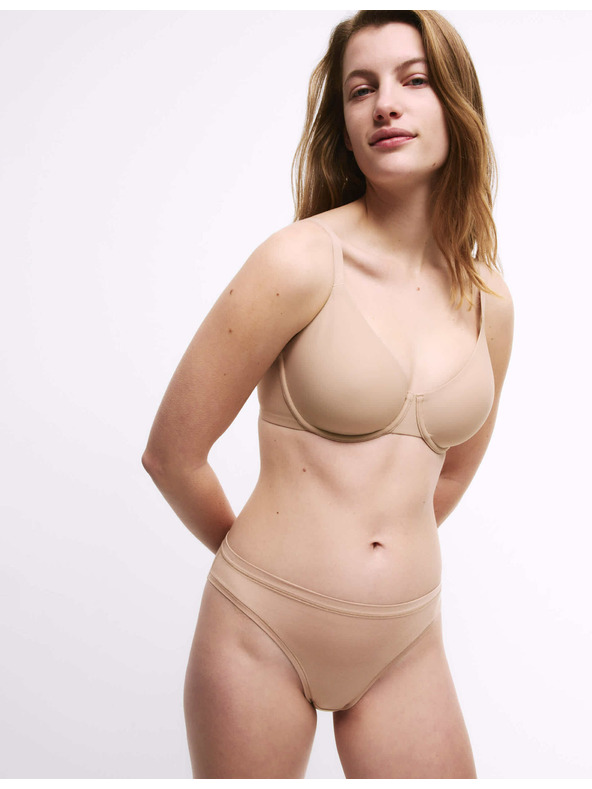 Marks & Spencer Visoko krojene hlačke s tehnologijo Flexifit™, z visokim deležem modala, 3 kosi v paketu Marks & Spencer bež