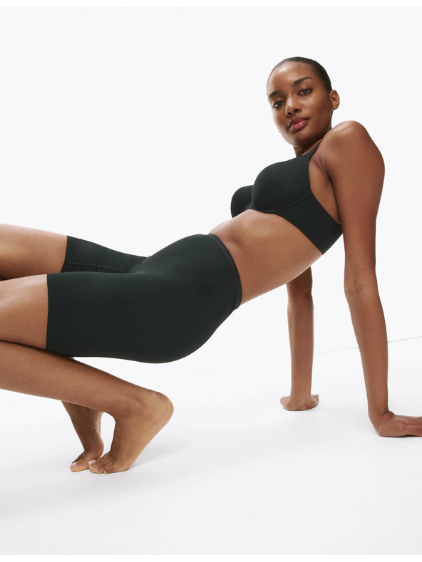 Marks & Spencer Komplet 2 kom rahlo stiskajočih spodnjic Marks & Spencer črna