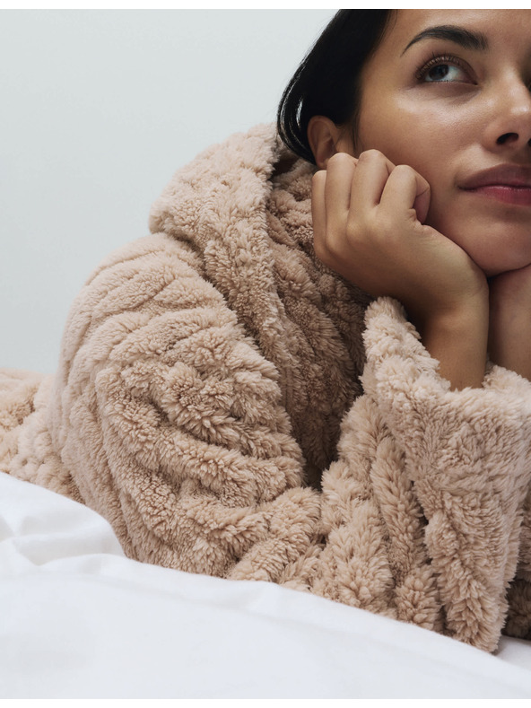 Marks & Spencer Žakarski dolg kopalni plašč s kapuco Marks & Spencer smetanova