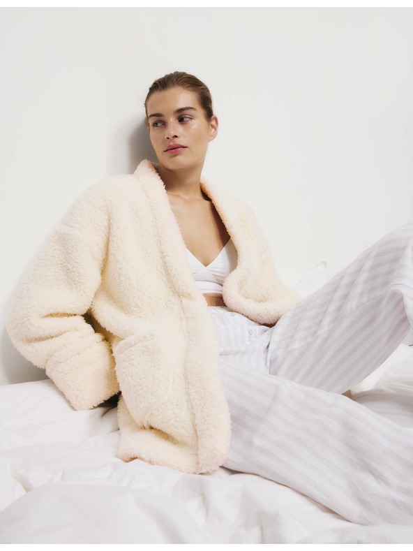 Marks & Spencer Preklopen kardigan iz umetnega krzna z medvedkom Marks & Spencer smetanova