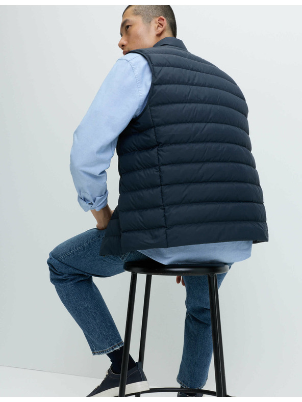 Marks & Spencer Lahek telovnik, polnjen s perjem in puhom Marks & Spencer mornarsko moder