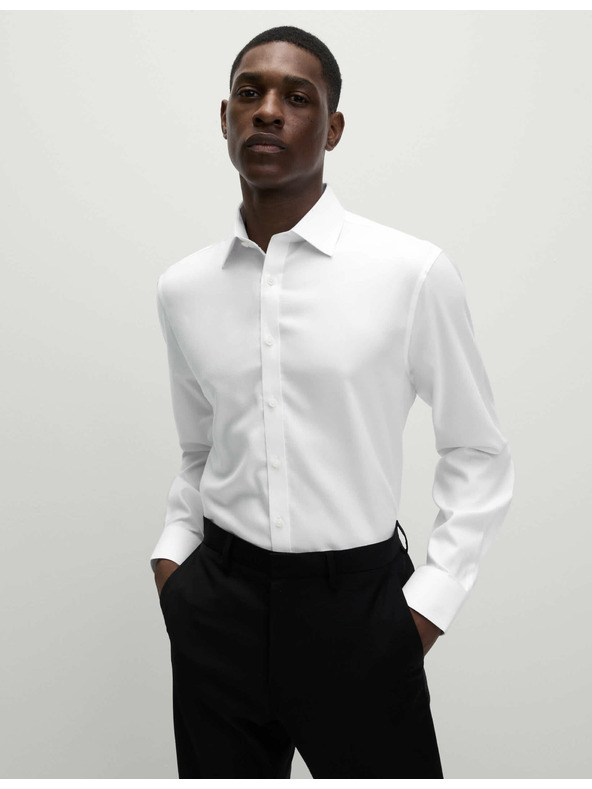 Marks & Spencer Srajca iz bombaže klasičnega kroja z nezmečkljivo obdelavo Marks & Spencer bela