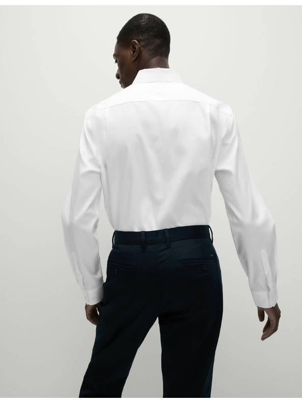 Marks & Spencer Srajca iz čiste bombaže klasičnega kroja z nezmečkljivo obdelavo Marks & Spencer bela