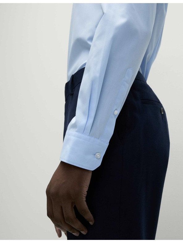 Marks & Spencer Srajca ozkega kroja iz bombažne mešanice z nekrčljivo obdelavo Marks & Spencer modra