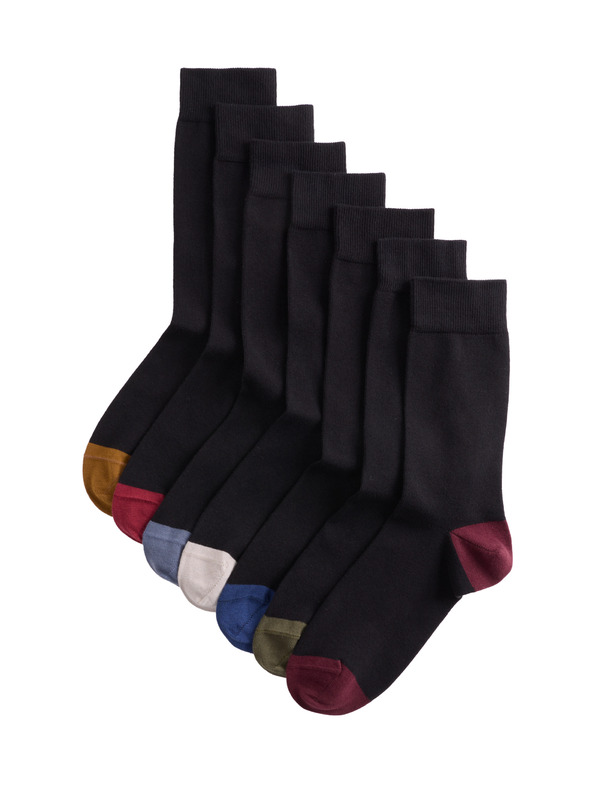 Marks & Spencer Nogavice Cool & Fresh™ z visokim deležem bombaža, v različnih izvedbah, komplet 7 parov Marks & Spencer črna