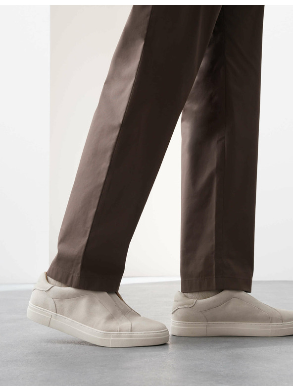 Marks & Spencer Super lahke chino hlače, rahlo zožen rez Marks & Spencer rjava