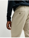 Marks & Spencer Raztegljive hlače chino tankega kroja Marks & Spencer bež