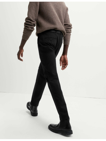 Marks & Spencer Marks & Spencer raztegljive hlače chino Regular Fit Black