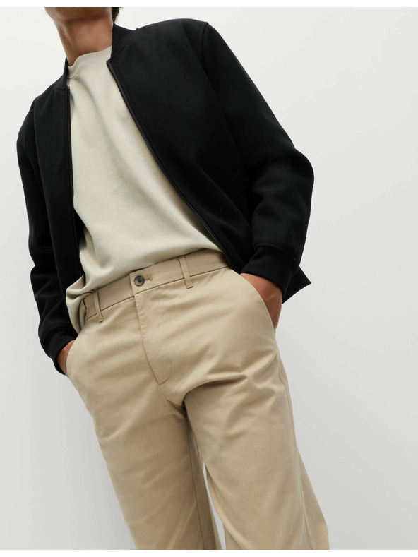 Marks & Spencer Raztegljive chino hlače normalnega kroja Marks & Spencer bež