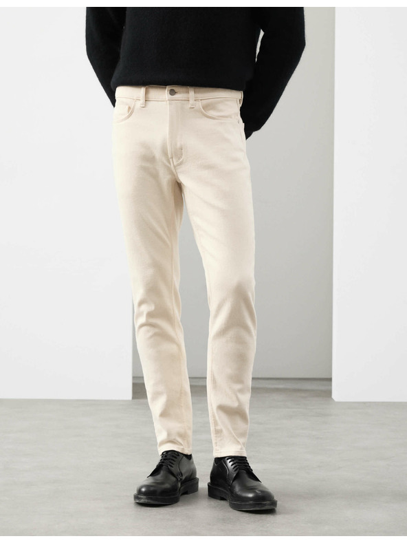 Marks & Spencer Italijanske kavbojke slim fit Marks & Spencer smetanova