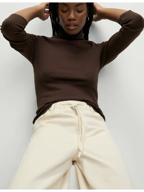 Marks & Spencer Rebrast top z visokim ovratnikom in visokim deležem bombaža Marks & Spencer rjava