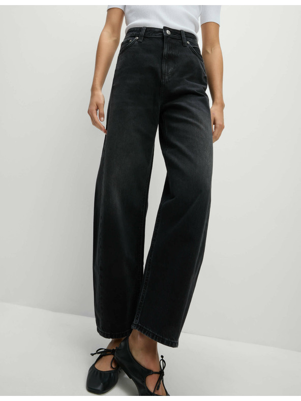 Marks & Spencer Ravni džins s srednjevisokim sedežem Marks & Spencer črna