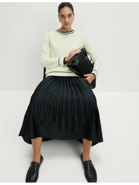 Marks & Spencer Izjemno mehak pulover z izrezom okoli vratu in kontrastnimi robovi Marks & Spencer smetanova