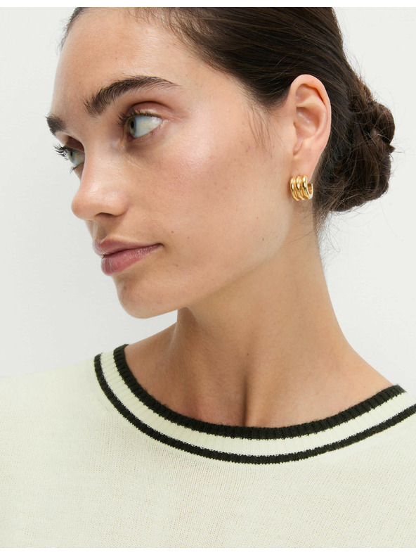 Marks & Spencer Izjemno mehak pulover z izrezom okoli vratu in kontrastnimi robovi Marks & Spencer smetanova