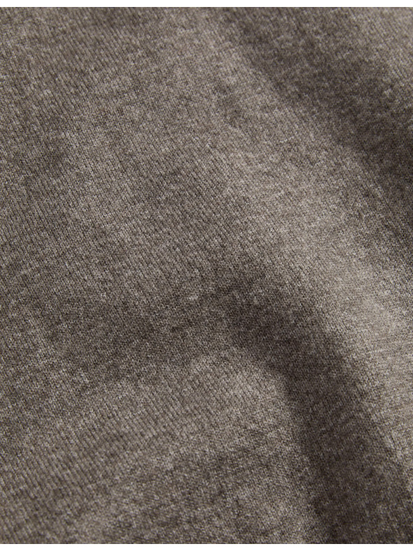 Marks & Spencer Pulover z V-izrezom iz krznenega prediva Marks & Spencer rjava