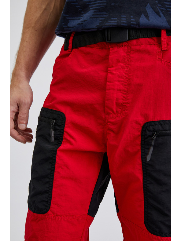 Sam 73 Črne in rdeče moške kratke hlače SAM73 Andalusit