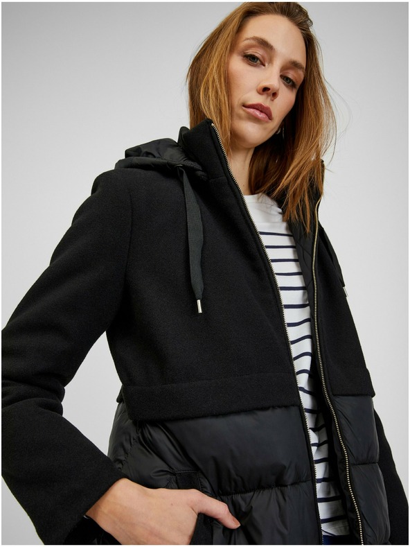 Orsay Črn ženski prešit plašč ORSAY Selina