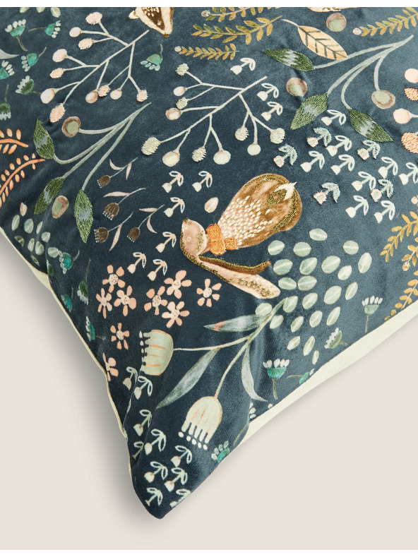 Marks & Spencer Vezenjena blazina z motivom gozda Marks & Spencer mornarsko modra