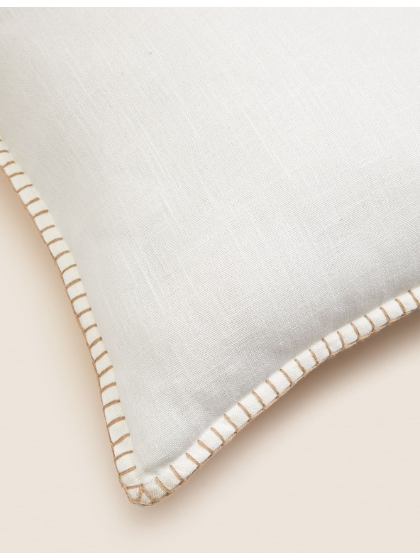 Marks & Spencer Marks & Spencer prešita blazina iz čistega bombaža kremasta