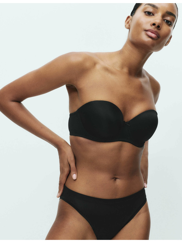 Marks & Spencer Podložen modrček, več načinov nošenja, velikost. A-E, 2 kosa Marks & Spencer black