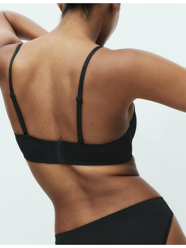 Marks & Spencer Podložen modrček, več načinov nošenja, velikost. A-E, 2 kosa Marks & Spencer black