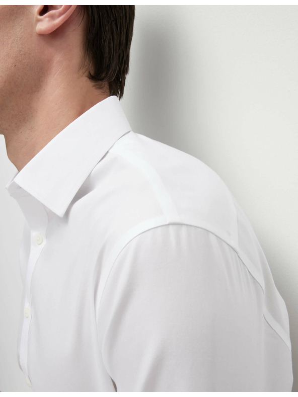 Marks & Spencer Bombažna srajca ozkega kroja z nezmečkljivo obdelavo Marks & Spencer bela