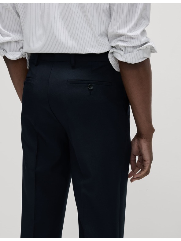 Marks & Spencer Hlačne nogavice tankega kroja Marks & Spencer mornarsko modre barve