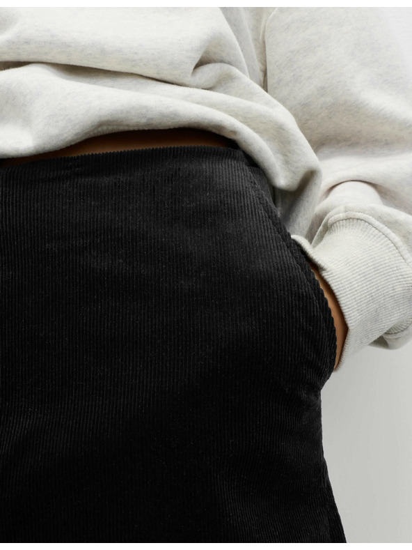 Marks & Spencer Mini krilo A-kroja z visokim deležem bombaža Marks & Spencer črna