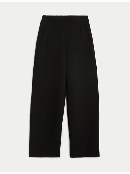 Marks & Spencer Trenirka prilégajočega kroja Marks & Spencer črna