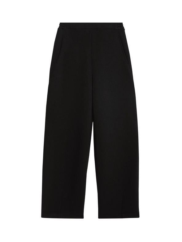 Marks & Spencer Trenirka prilégajočega kroja Marks & Spencer črna